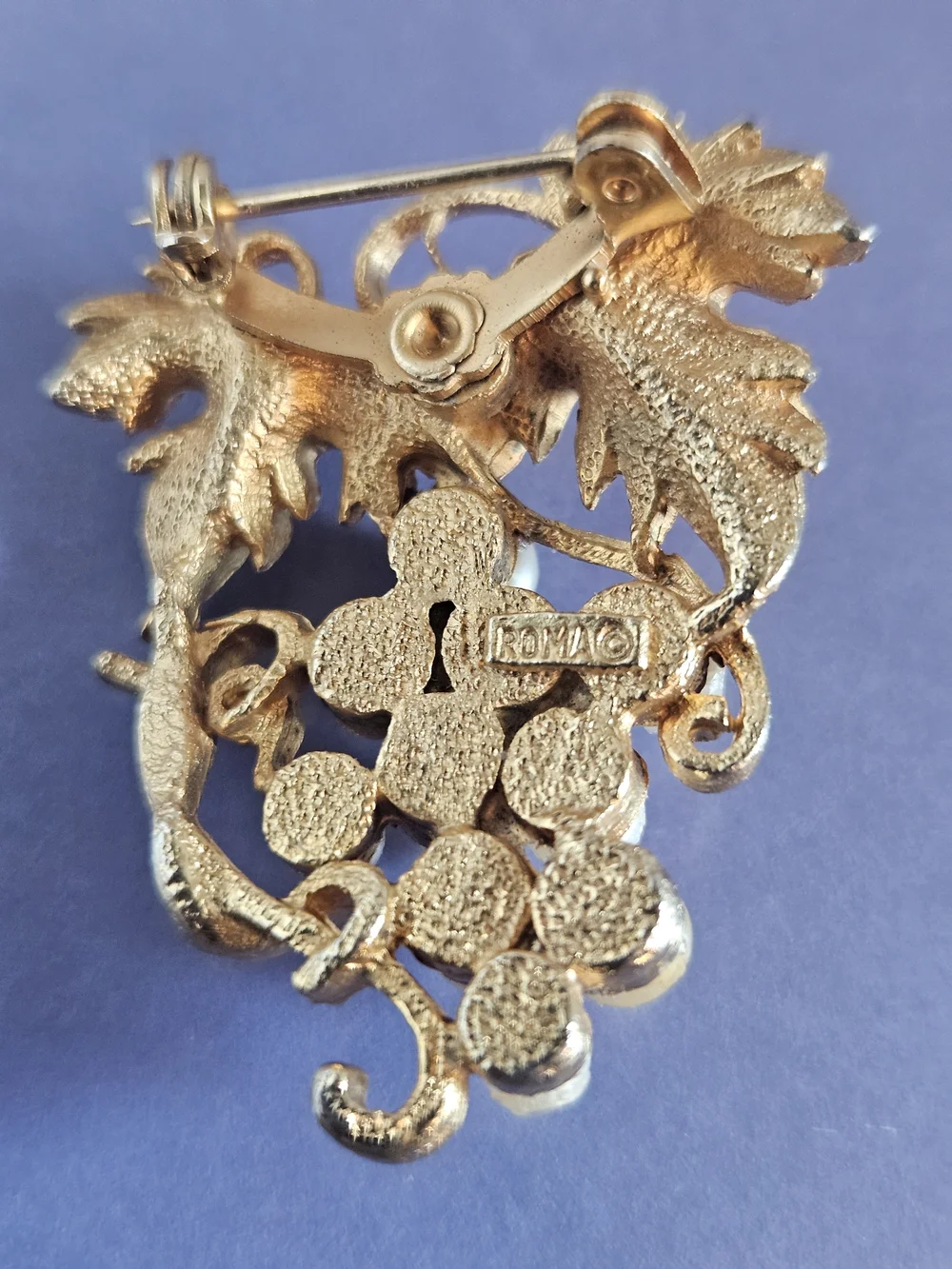 Vintage Roma Gold-Tone Pearl Grape Cluster Brooch